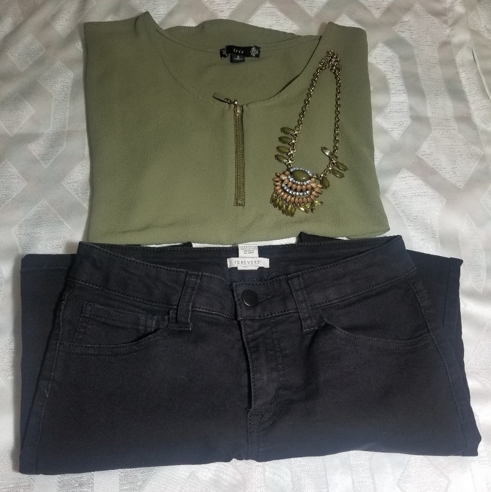 Forever 21 black jean.